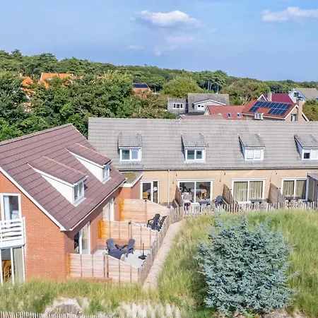 Holiday home De Leeuwerik *