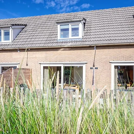De Leeuwerik Holiday home *